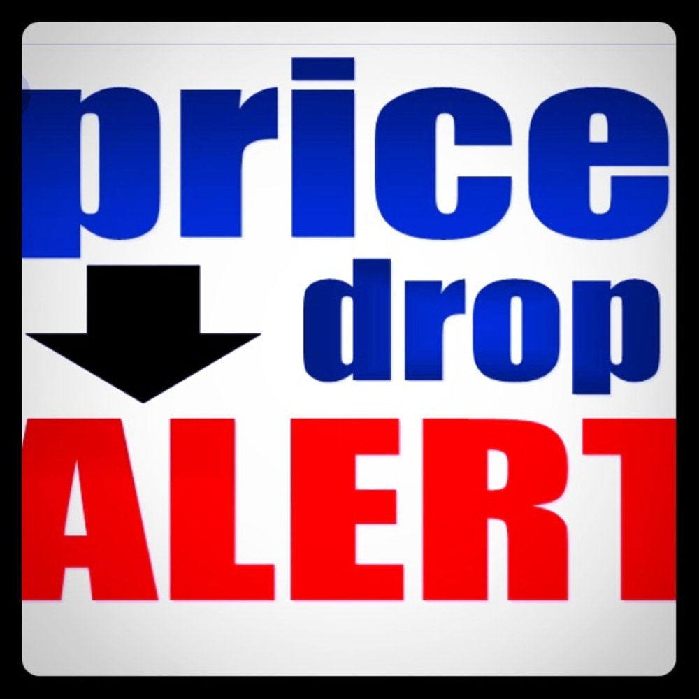 Check out my closet🤗🤗